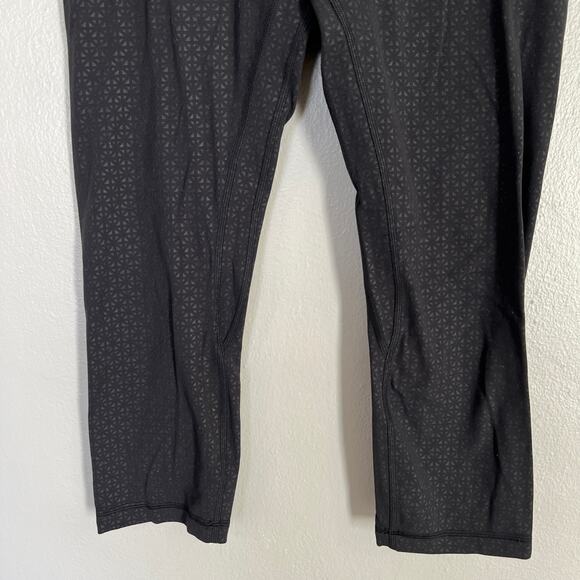 Lululemon Align Crop Leggings 21" Diverge Emboss Black Women's Size 8 Nulu Pants - Picture 5 of 11